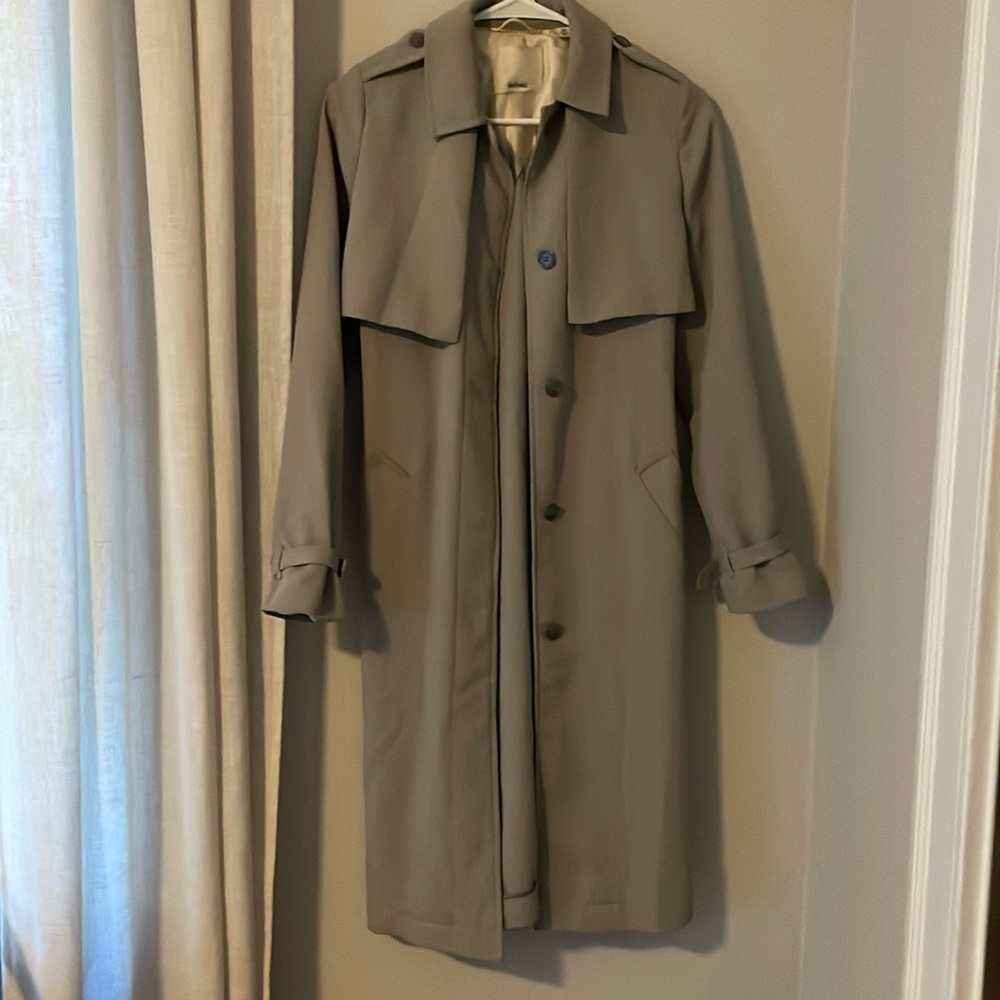 Aritzia crepe trench coat